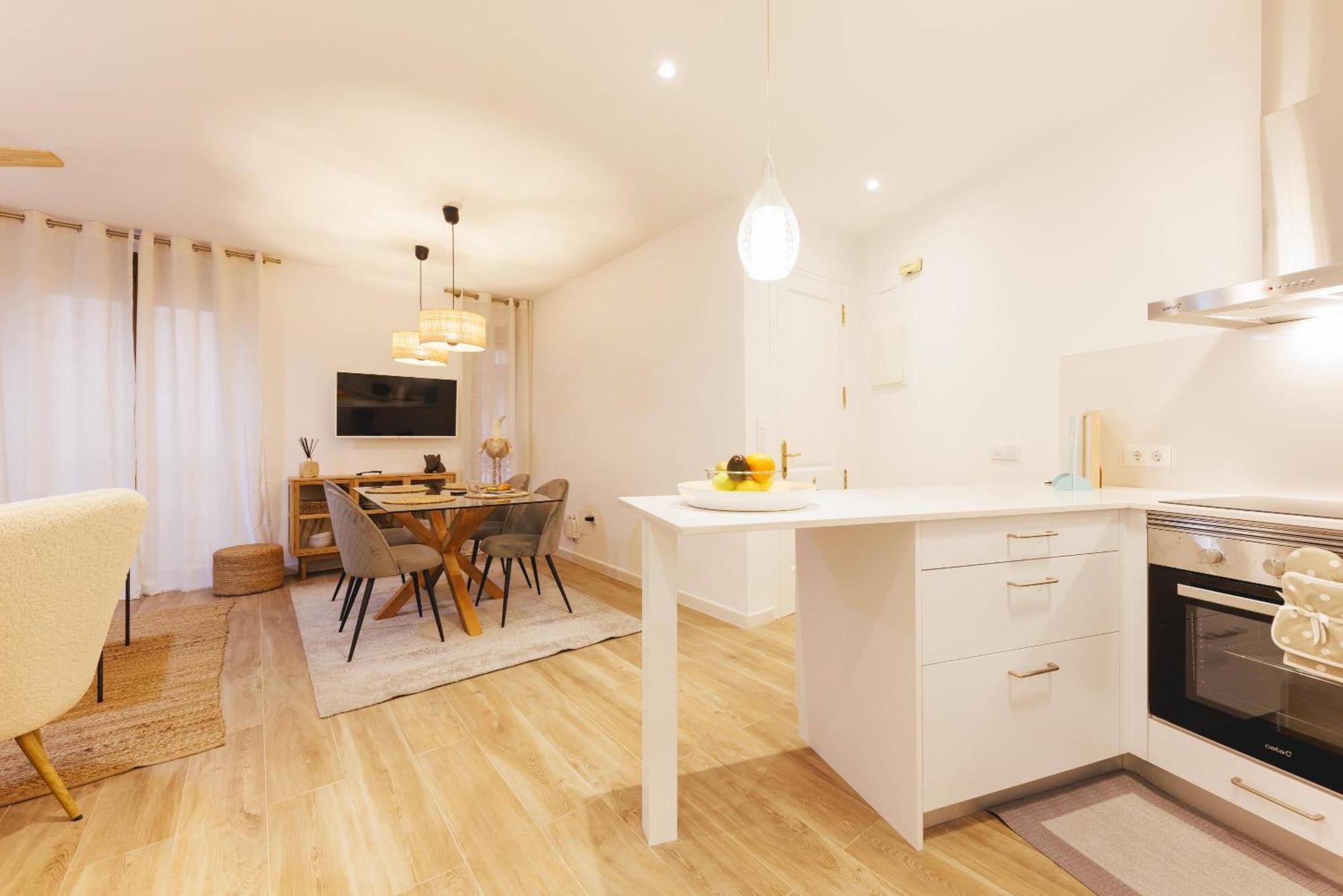 Bravissimo Auriga, Old Town Retreat Gerona