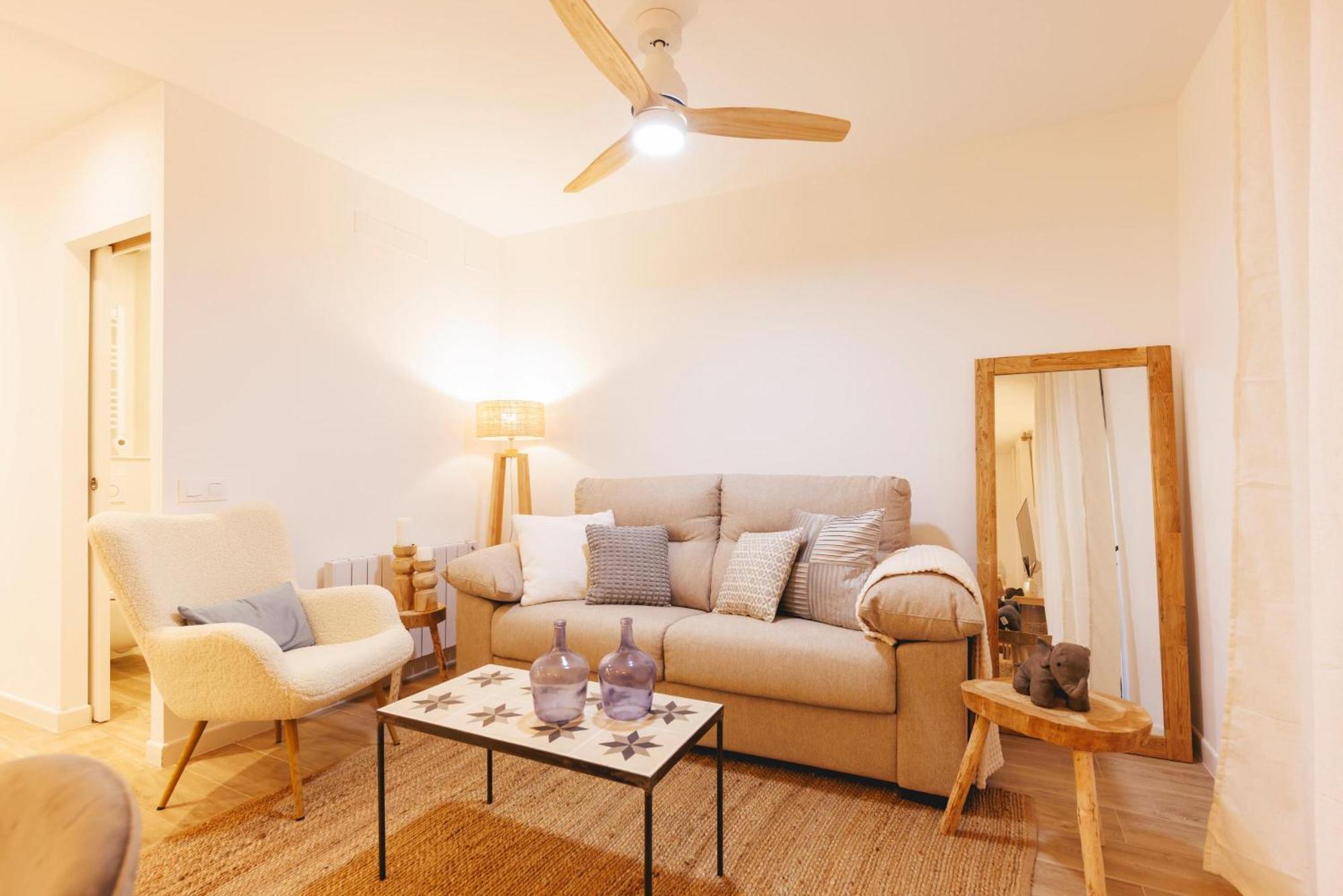 Apartamento Bravissimo Auriga, Old Town Retreat *